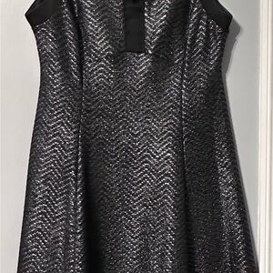 Roz & Ali Black and Silver Sleeveless Cocktail Dress